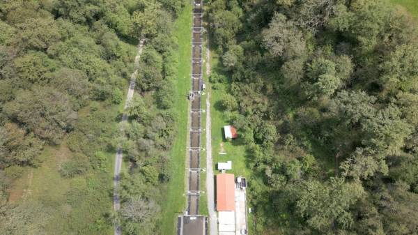 Vue aérienne du chenal du Lapitxuri.